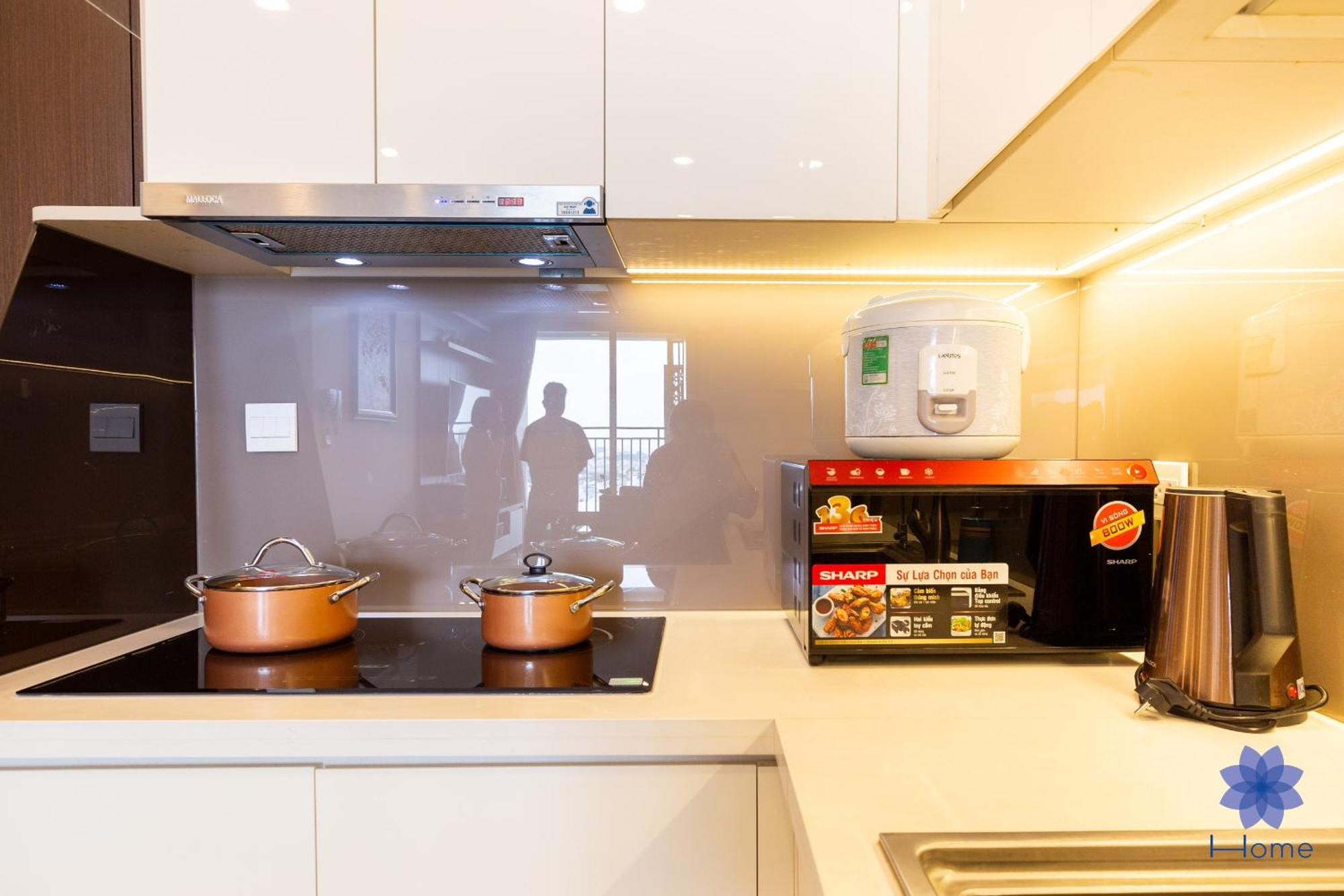 הו צ'י מין סיטי Home, Cosy&Luxury Apartment - 5Mins To Airport, Free Pool&Gym, Airport Pick Up Service מראה חיצוני תמונה